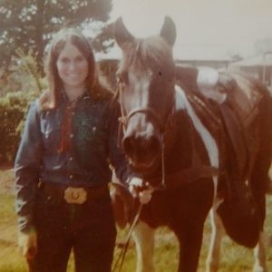 Meet your Posher, Rachel